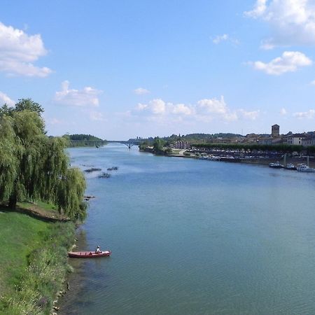 Hotel Saint Philibert Турню Екстер'єр фото